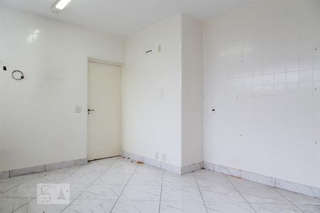 Apartamento à venda com 280m², 5 quartos e 2 vagas Apartamento à venda com 280m², 5 quartos e 2 vagasCozinha
