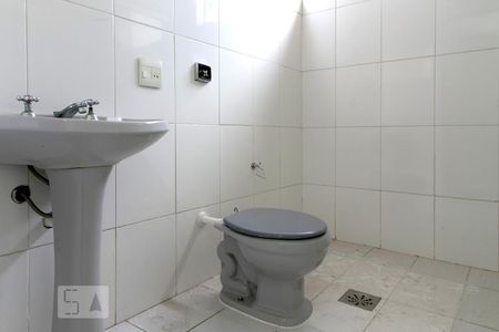 Apartamento à venda com 280m², 5 quartos e 2 vagas Apartamento à venda com 280m², 5 quartos e 2 vagasBanheiro da suíte 1