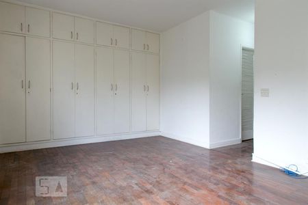 Apartamento à venda com 280m², 5 quartos e 2 vagas Apartamento à venda com 280m², 5 quartos e 2 vagasSuíte 1