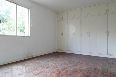 Apartamento à venda com 280m², 5 quartos e 2 vagas Apartamento à venda com 280m², 5 quartos e 2 vagasSuíte 1