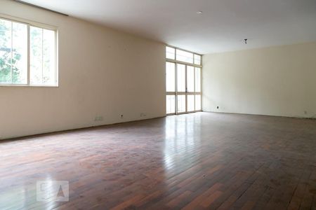Apartamento à venda com 280m², 5 quartos e 2 vagas Apartamento à venda com 280m², 5 quartos e 2 vagasSala