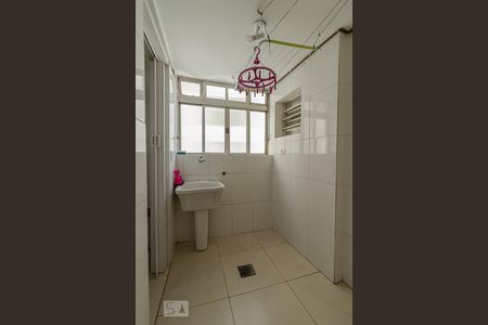 Apartamento para alugar com 90m², 3 quartos e 1 vagaÁrea de Serviço