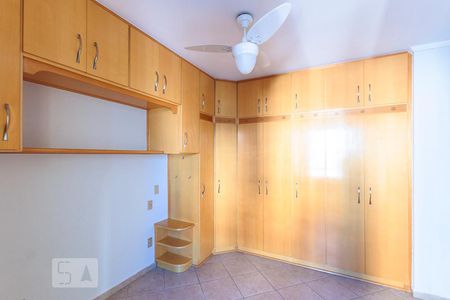 Quarto 3 de apartamento para alugar com 3 quartos, 90m² em Vila Brandina, Campinas