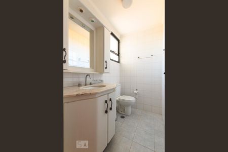 Apartamento para alugar com 90m², 3 quartos e 2 vagasBanheiro do Quarto 3