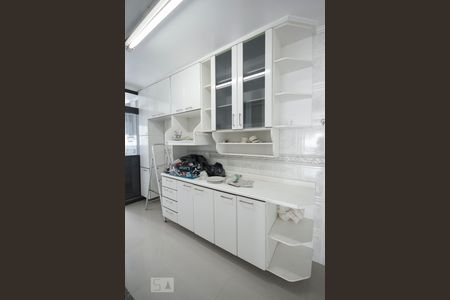 Apartamento à venda com 100m², 3 quartos e 2 vagasCozinha