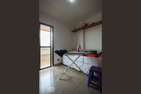 Apartamento à venda com 112m², 3 quartos e 2 vagas Apartamento à venda com 112m², 3 quartos e 2 vagasQuarto 02