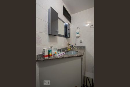 Detalhe Banheiro de apartamento à venda com 3 quartos, 112m² em Vila Congonhas, São Paulo