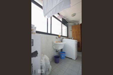 Área Serviço de apartamento à venda com 3 quartos, 112m² em Vila Congonhas, São Paulo