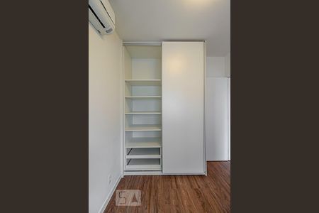 Apartamento para alugar com 41m², 1 quarto e 1 vaga Apartamento para alugar com 41m², 1 quarto e 1 vagaQuarto