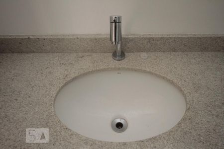 Banheiro de apartamento para alugar com 1 quarto, 40m² em Centro, São Paulo
