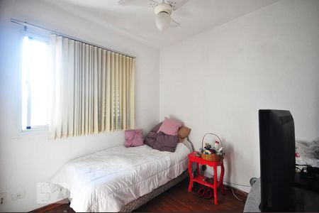 Quarto de apartamento para alugar com 3 quartos, 165m² em Vila Suzana, São Paulo