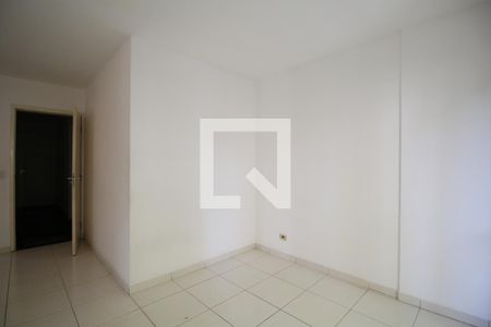 Sala de apartamento para alugar com 3 quartos, 70m² em Jardim Ampliação, São Paulo