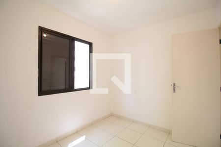 Quarto 1 de apartamento para alugar com 3 quartos, 70m² em Jardim Ampliação, São Paulo