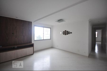 Sala de apartamento para alugar com 2 quartos, 70m² em Vila Suzana, São Paulo