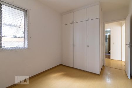 Quarto 1 de apartamento para alugar com 2 quartos, 64m² em Campo Belo, São Paulo