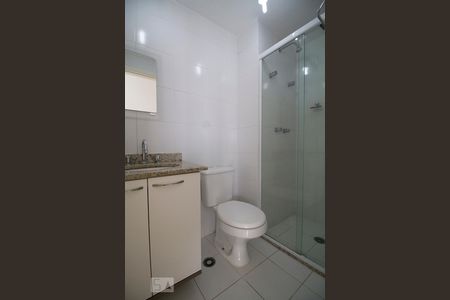 Banheiro de apartamento para alugar com 2 quartos, 61m² em Liberdade, São Paulo