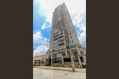 Apartamento para alugar com 97m², 3 quartos e 2 vagas Apartamento para alugar com 97m², 3 quartos e 2 vagasFachada