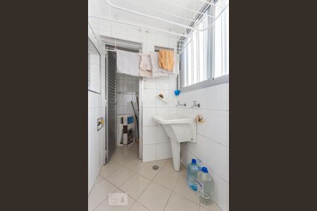 Apartamento para alugar com 68m², 2 quartos e 1 vaga Apartamento para alugar com 68m², 2 quartos e 1 vagaArea de serviço