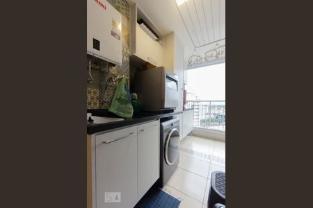 Apartamento à venda com 90m², 3 quartos e 2 vagasLavanderia