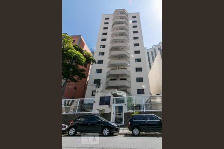 Apartamento para alugar com 70m², 2 quartos e 1 vagaFachada