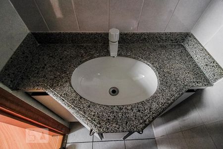 Apartamento para alugar com 80m², 3 quartos e 2 vagasBanheiro suite 