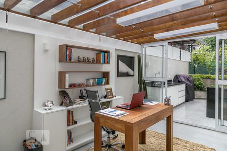 Apartamento para alugar com 135m², 2 quartos e 1 vagaEscritório