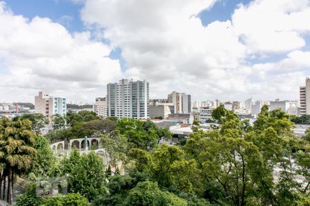 Apartamento à venda com 220m², 3 quartos e 3 vagasVista