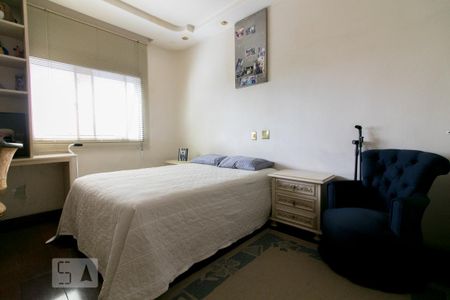 Apartamento à venda com 220m², 3 quartos e 3 vagasSuíte 2