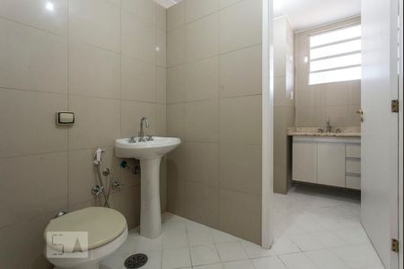 Apartamento à venda com 148m², 3 quartos e 2 vagasBanheiro