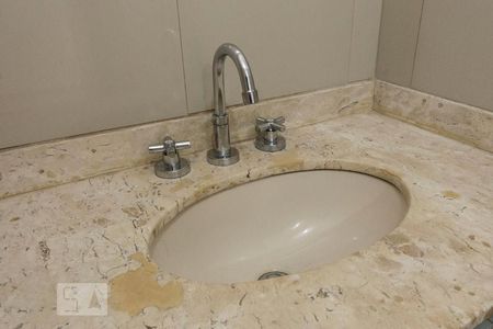 Apartamento à venda com 148m², 3 quartos e 2 vagasBanheiro