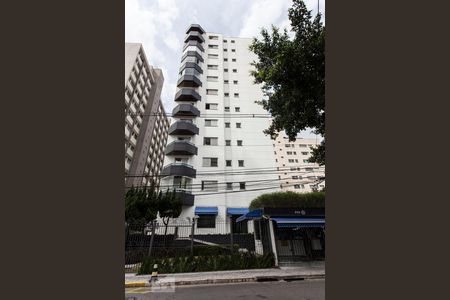 Apartamento para alugar com 165m², 4 quartos e 3 vagasFachada