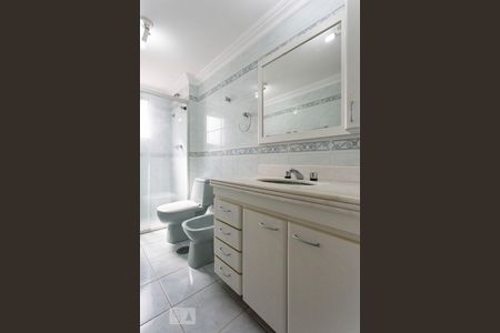 Apartamento para alugar com 165m², 4 quartos e 3 vagasBanheiro da suíte 2