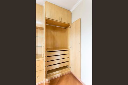 Apartamento à venda com 83m², 3 quartos e 2 vagasQuarto 1