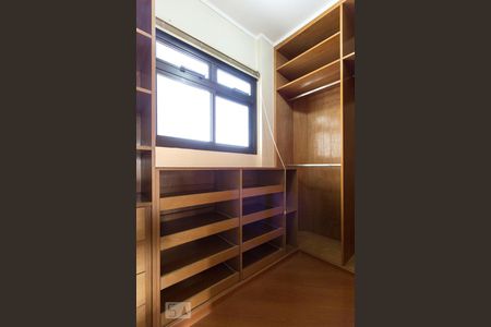 Apartamento à venda com 83m², 3 quartos e 2 vagasCloset