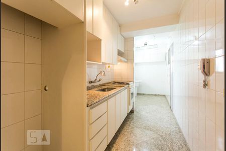 Cozinha de apartamento à venda com 3 quartos, 83m² em Paraíso do Morumbi, São Paulo