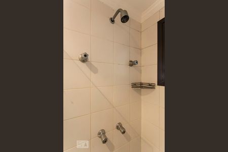 Apartamento à venda com 83m², 3 quartos e 2 vagasBanheiro da suíte