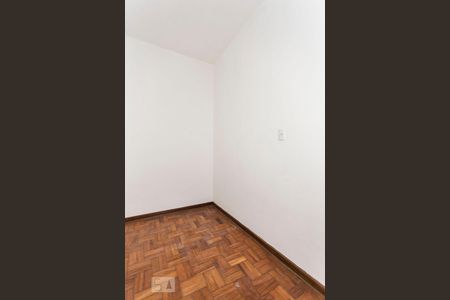 Apartamento para alugar com 120m², 2 quartos e sem vaga Apartamento para alugar com 120m², 2 quartos e sem vagaQuarto de serviço