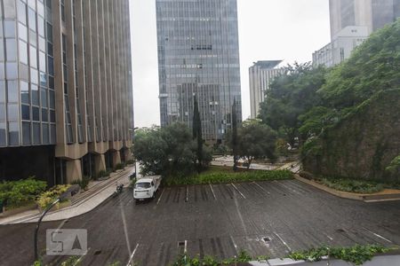 Vista de apartamento à venda com 3 quartos, 117m² em Pinheiros, São Paulo