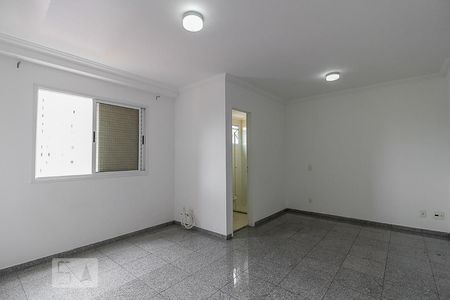 Apartamento para alugar com 35m², 1 quarto e 1 vagaSala - Quarto