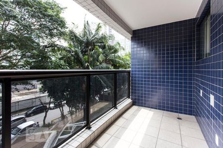 Varanda de apartamento para alugar com 2 quartos, 55m² em Vila Nova Conceição, São Paulo