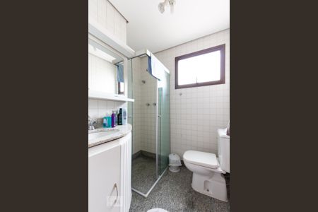 Apartamento para alugar com 140m², 3 quartos e 2 vagas Apartamento para alugar com 140m², 3 quartos e 2 vagasBanheiro