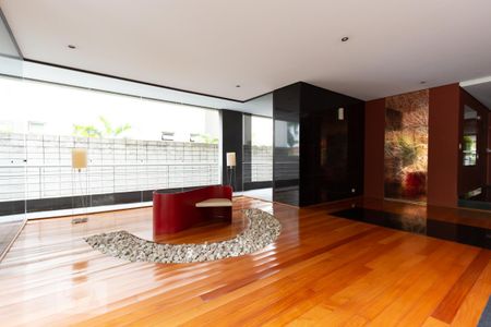 Apartamento para alugar com 140m², 3 quartos e 2 vagas Apartamento para alugar com 140m², 3 quartos e 2 vagasHall de entrada