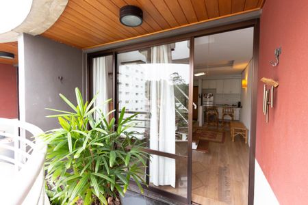 Varanda da sala de apartamento para alugar com 3 quartos, 140m² em Real Parque, São Paulo