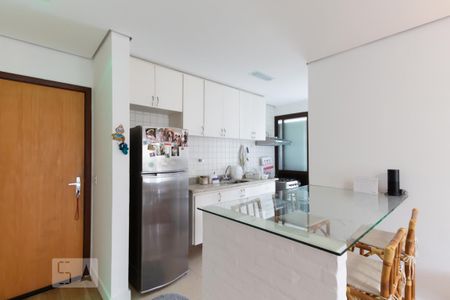 Apartamento para alugar com 140m², 3 quartos e 2 vagas Apartamento para alugar com 140m², 3 quartos e 2 vagasCozinha