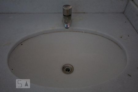 Apartamento à venda com 73m², 3 quartos e 2 vagasBanheiro da Suíte