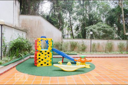 Apartamento à venda com 73m², 3 quartos e 2 vagasPlayground