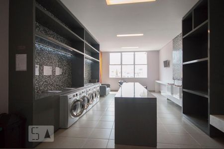 Lavanderia de apartamento para alugar com 2 quartos, 65m² em Vila Dom Pedro I, São Paulo