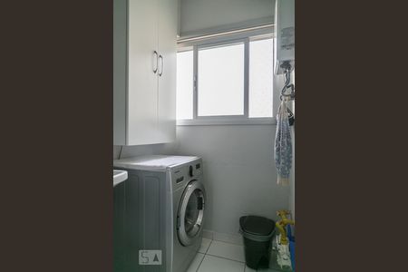 Apartamento para alugar com 65m², 2 quartos e 1 vagaÁrea de serviçø