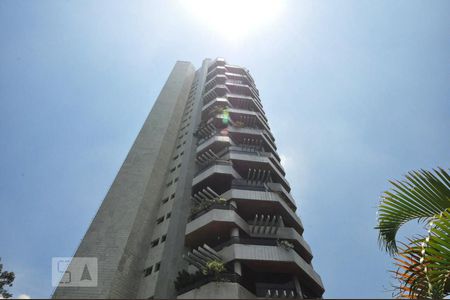 Apartamento para alugar com 300m², 4 quartos e 4 vagasfachada