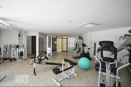 Apartamento para alugar com 300m², 4 quartos e 4 vagasacademia